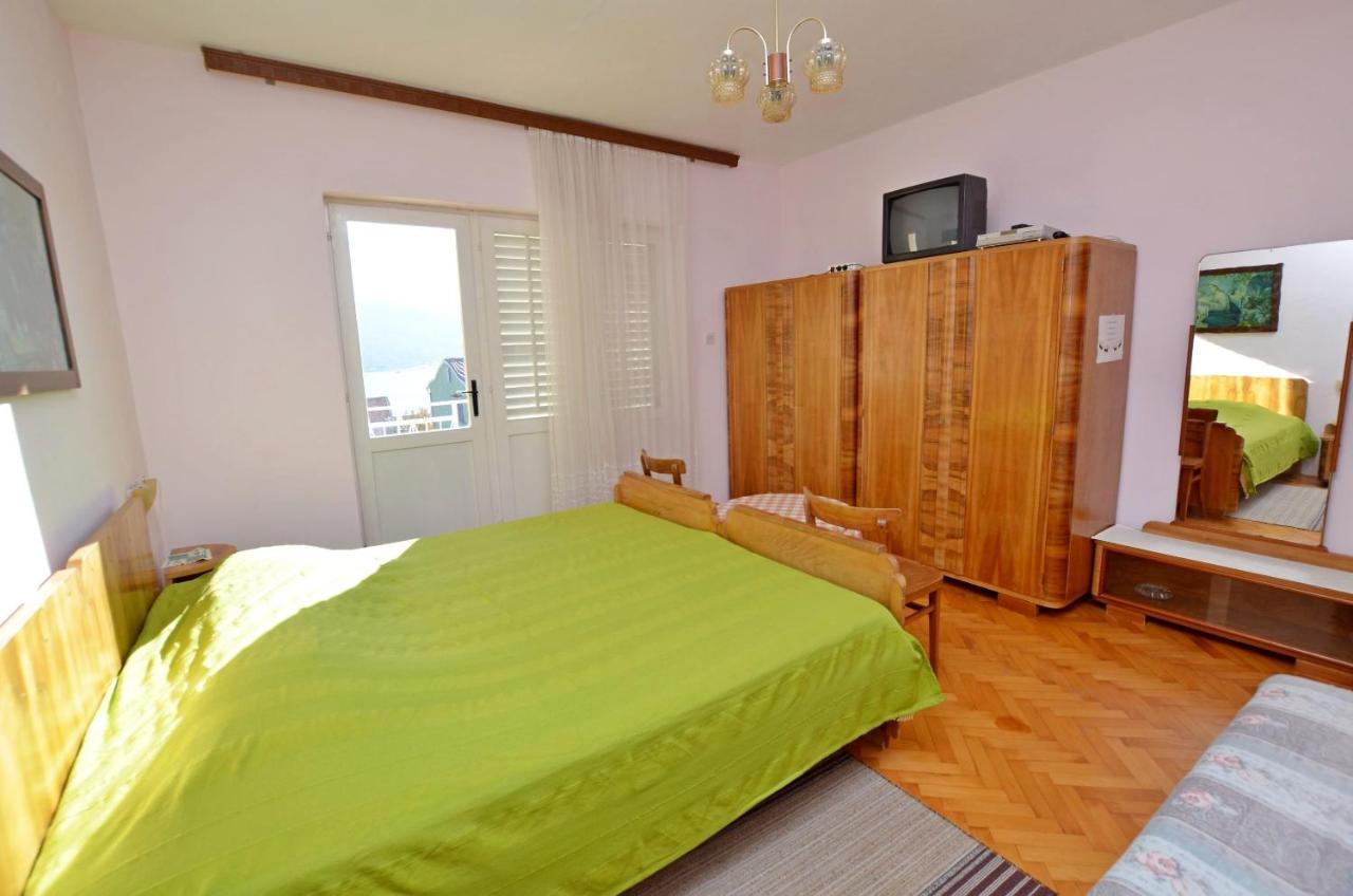 Apartment Anton เซรส ภายนอก รูปภาพ